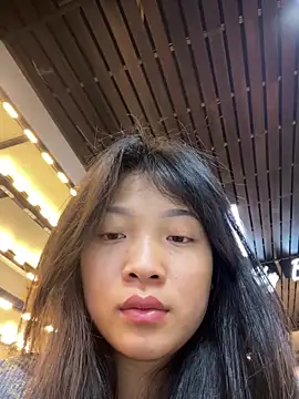 Lyn-be99 online show from June 2026 11:49:02 PM
