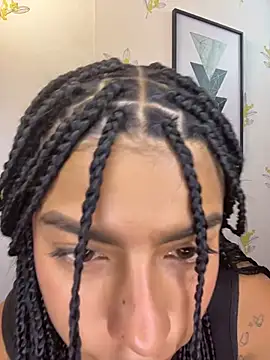 Laia white online show from April 2026 01:53:02 PM