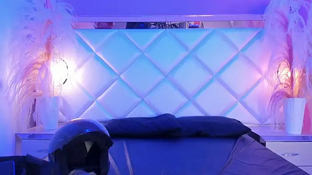 Snapshot of Dojaaiisha chatting on March 2026 11:24:01 PM Dojaaiisha online show from March 2026 11:24:01 PM