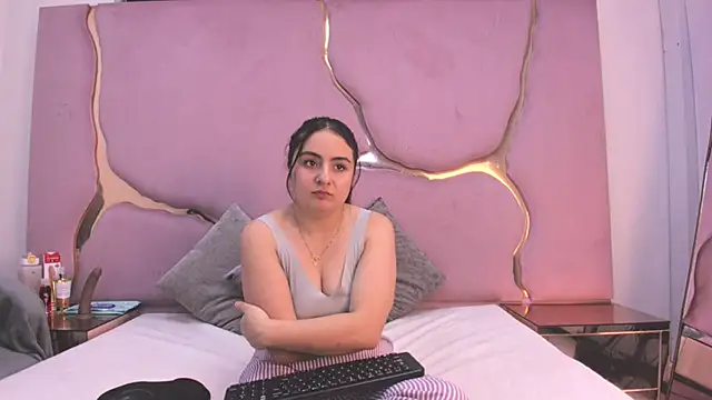 IsabelDelacroix online show from February 2026 03:45:01 AM