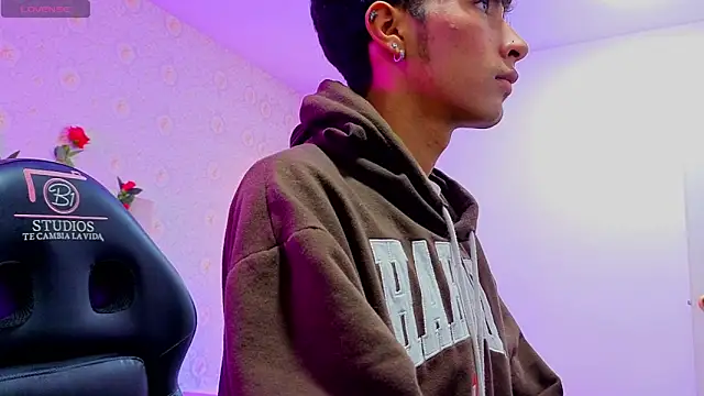 osamu tay online show from May 2026 03:23:02 AM