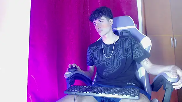 Johnny cagee  online show from February 2026 12:20:02 AM