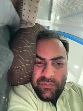 hardlysuck online show from March 2026 04:13:02 PM