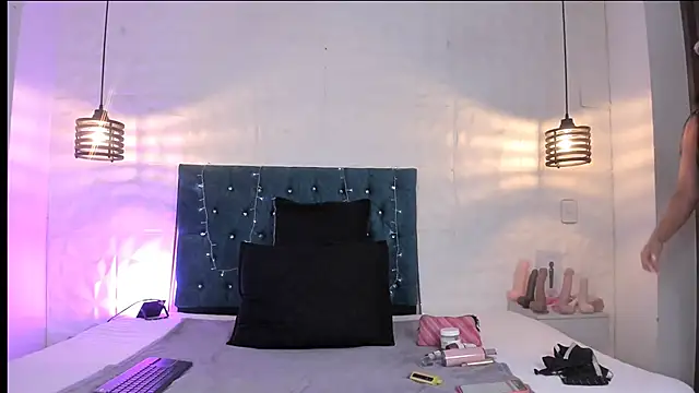 samantha foxyy online show from June 2026 11:36:02 AM