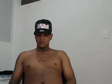 Axell Kinng online show from February 2026 12:31:01 PM