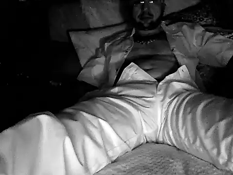 Snapshot of XXMejloXX chatting on March 2026 01:42:02 AM XXMejloXX online show from March 2026 01:42:02 AM