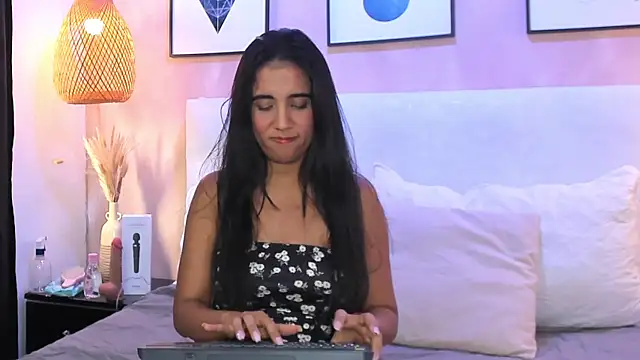 Piinksoul149 online show from June 2026 09:06:02 PM