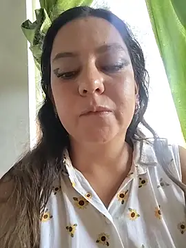 abbyjones211 online show from February 2026 10:15:01 PM