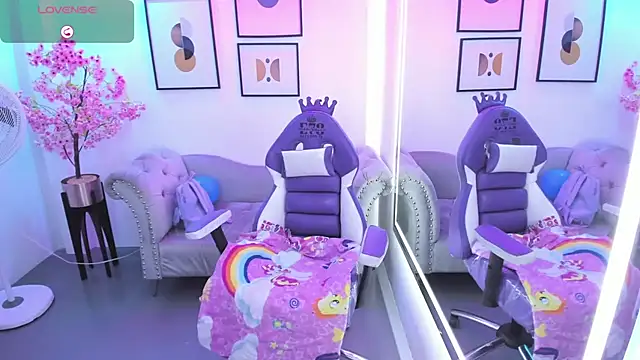 Victoria  doll online show from May 2026 12:23:01 PM