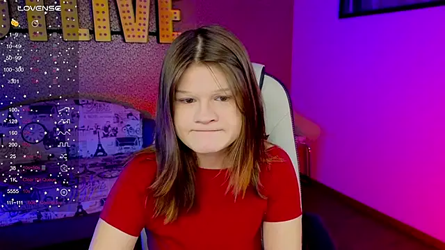 Snapshot of Lunatrend chatting on February 2026 06:10:02 AM Lunatrend online show from February 2026 06:10:02 AM