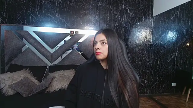 Snapshot of TiffanyMartinez chatting on February 2026 11:49:01 AM TiffanyMartinez online show from February 2026 11:49:01 AM