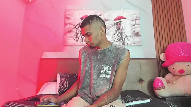 Rpoolrboy online show from April 2026 04:52:01 PM