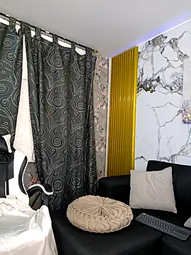 Vanesa pm online show from February 2026 01:59:01 PM