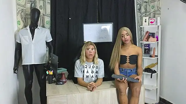 Playboy trans0 online show from February 2026 05:17:01 AM