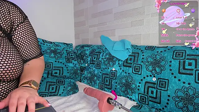 Snapshot of Julieta_jane_ss chatting on February 2026 12:06:01 AM Julieta jane ss online show from February 2026 12:06:01 AM