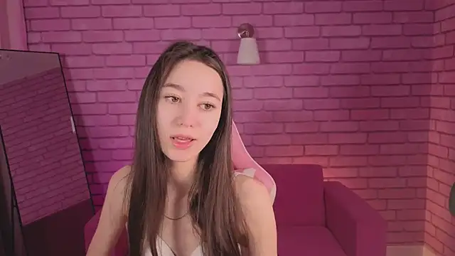 Nicole Brownie online show from April 2026 01:08:01 AM