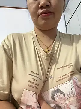 Snapshot of Puka2001 chatting on March 2026 08:35:02 PM Puka2001 online show from March 2026 08:35:02 PM