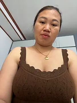 Snapshot of Puka2001 chatting on March 2026 03:23:01 AM Puka2001 online show from March 2026 03:23:01 AM