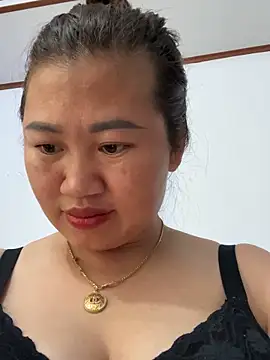 Snapshot of Puka2001 chatting on March 2026 04:38:02 AM Puka2001 online show from March 2026 04:38:02 AM