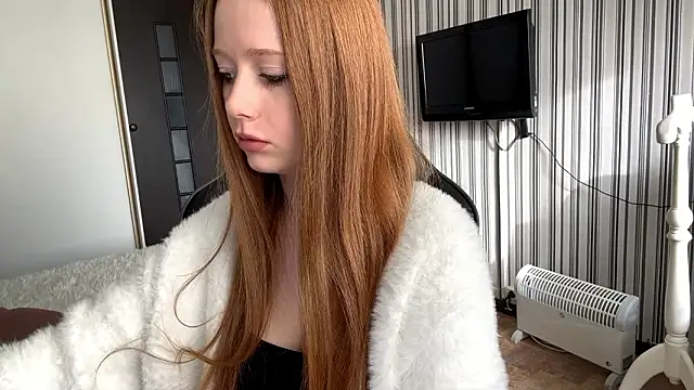 EmilyBubble online show from February 2026 05:39:01 AM