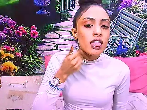 IndianPretty14u2Luv online show from April 2026 05:12:02 AM