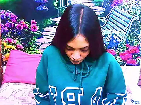 IndianPretty14u2Luv online show from April 2026 05:11:01 AM
