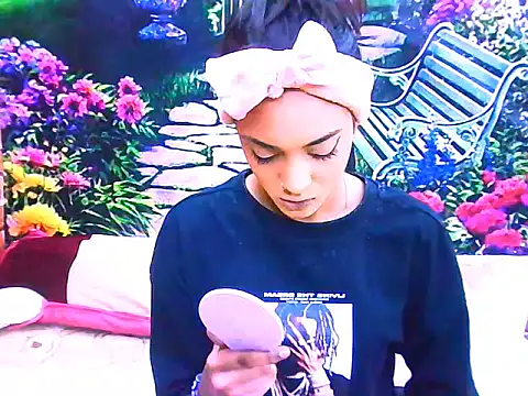 IndianPretty14u2Luv online show from May 2026 05:04:01 AM