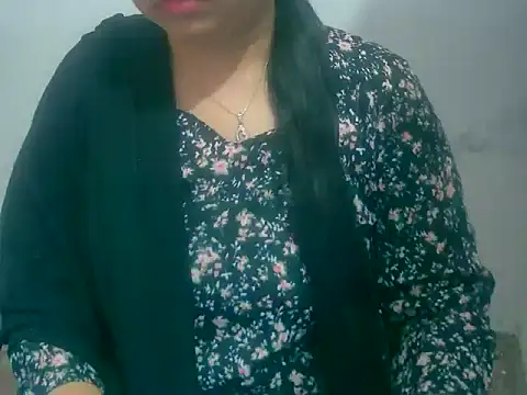 Cute Aliyaa online show from March 2026 08:44:02 AM