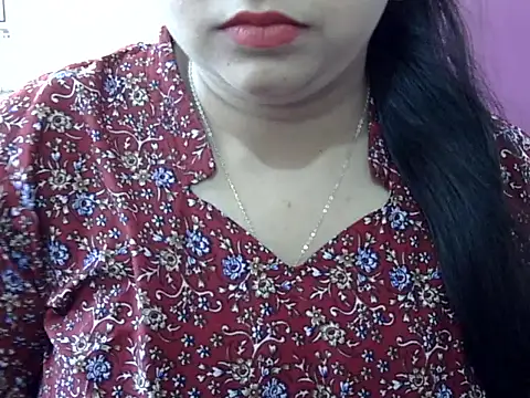 Cute Aliyaa online show from April 2026 09:40:01 AM