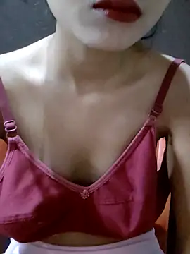 twinkle20 online show from February 2026 07:12:02 AM