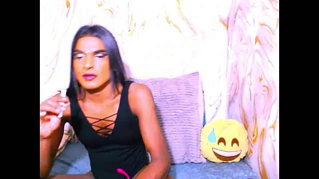 spicybarbie online show from April 2026 06:16:01 PM