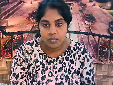 Snapshot of IndianDiva27 chatting on March 2026 05:35:02 AM IndianDiva27 online show from March 2026 05:35:02 AM