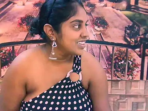 Snapshot of IndianDiva27 chatting on March 2026 05:46:02 AM IndianDiva27 online show from March 2026 05:46:02 AM