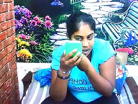 Snapshot of IndianDiva27 chatting on March 2026 05:44:01 AM IndianDiva27 online show from March 2026 05:44:01 AM