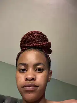 Snapshot of Hot_Mess18 chatting on February 2026 07:50:02 PM Hot Mess18 online show from February 2026 07:50:02 PM