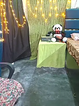 alinaarora online show from May 2026 05:50:02 PM