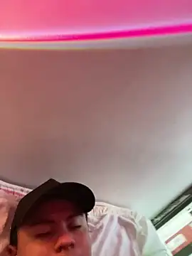 andresmahecha777 online show from March 2026 11:10:02 PM