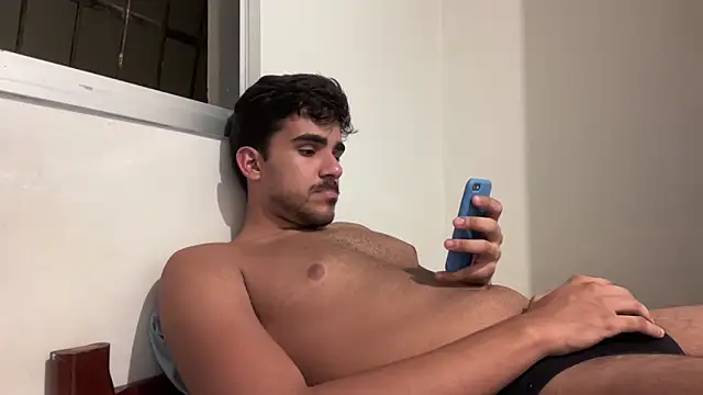 Snapshot of NastymenBR chatting on February 2026 03:18:01 AM NastymenBR online show from February 2026 03:18:01 AM