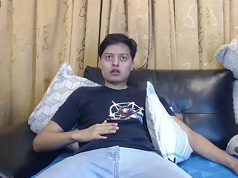 Snapshot of Kevin_Charless chatting on March 2026 11:00:01 AM Kevin Charless online show from March 2026 11:00:01 AM