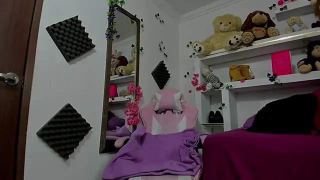 Snapshot of tainaa_matte chatting on February 2026 03:02:01 AM tainaa matte online show from February 2026 03:02:01 AM