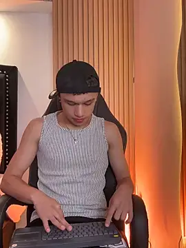 Dominik Souza online show from June 2026 01:53:02 PM