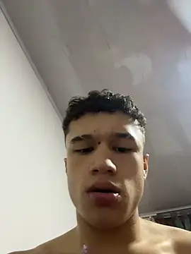 Dominik Souza online show from June 2026 01:44:02 AM