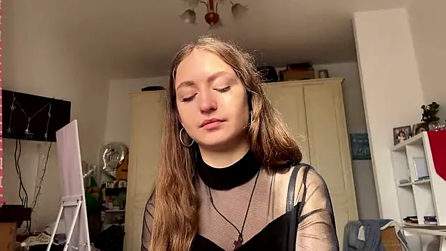 JenySimons online show from February 2026 10:52:02 AM