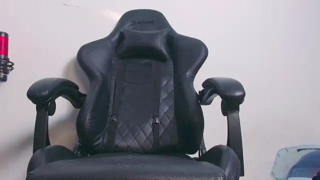 Snapshot of Skullxxx6969 chatting on November 2025 04:31:02 PM Skullxxx6969 online show from November 2025 04:31:02 PM