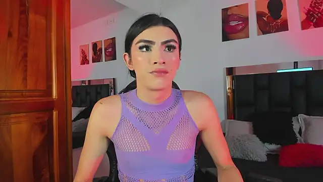 Isabella Moon9 online show from March 2026 11:28:02 AM