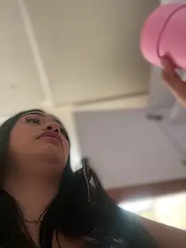 Georgia Pink online show from February 2026 07:40:01 PM