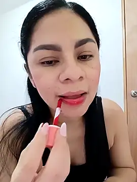 Snapshot of luna_pinky chatting on March 2026 04:56:02 PM luna pinky online show from March 2026 04:56:02 PM