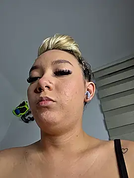 alaia princess online show from April 2026 11:13:02 PM