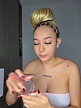 alaia princess online show from May 2026 11:21:02 PM