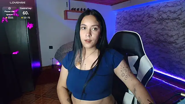 Camila IRoose online show from July 2026 10:04:01 PM